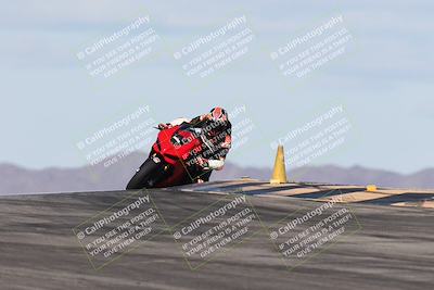 media/Nov-16-2025-Race Pace (Sun) [[8c5fa54630]]/Verified Riders/1-Turns 9 and 10 (925am)/